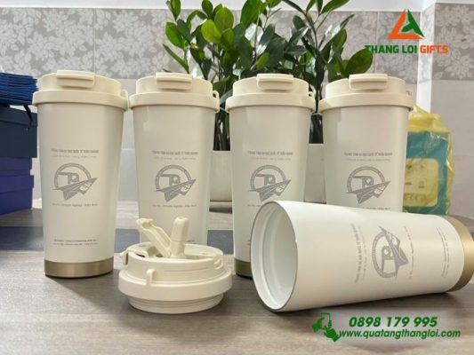 Ly Giữ Nhiệt Coffe Màu Trắng Kem 530ml - Khắc Logo Trung Tâm DHQT Trần Quang