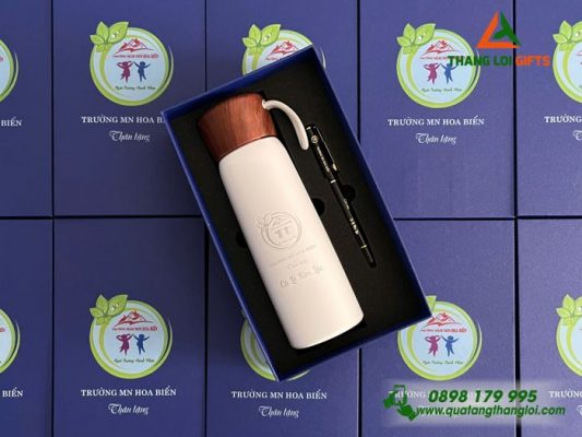 Combo Quà Tặng (Bình Giữ Nhiệt & Bút Ký) - Khắc Logo Trường Mầm Non Hoa Biển