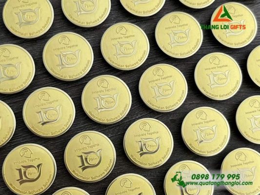 Huy Hiệu Cài Áo Hình Tròn - Khắc Logo Doanh Nghiệp Watermelon Việt Nam