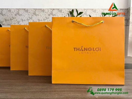 Túi Xách Giấy Ivory Màu Vàng - Ép Kim Logo Doanh Nghiệp Thắng Lợi Loyalty