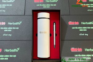 Combo Quà Tặng (Bình Giữ Nhiệt + Bút Bi) Màu Trắng - In Khắc Logo Doanh Nghiệp