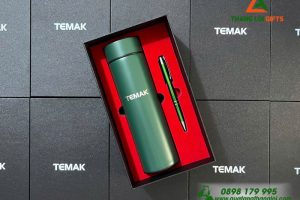 Bộ Quà Tặng (Bình Giữ Nhiệt+ Bút Bi) Màu Xanh Lá - In Khắc Logo Doanh Nghiệp