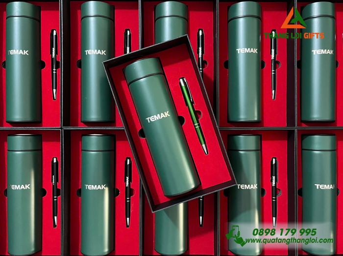 Bo Qua Tang (Binh & But) Mau Xanh La - In Khac Logo Doanh Nghiep TEMAK (9)