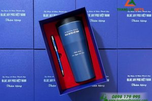 Bộ Quà Tặng (Ly giữ nhiệt Elmich & Bút ký) - In Khắc Tên Doanh Nghiệp BLUE JAY POS VIỆT NAM