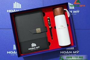 GST 49.1 - Bộ Quà Tặng (Sổ Tay, Bình Giữ Nhiệt & Bút Ký) - In Khắc Logo Doanh Nghiệp Hoàn Mỹ