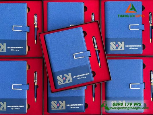 Combo Quà Tặng (Sổ Tay & Bút Ký) Màu Xanh - In Khắc Logo Doanh Nghiệp S AND K