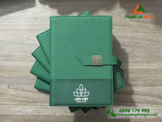Sổ Tay Bìa Còng Màu Xanh Lá - In Logo Doanh Nghiệp Liên Việt Xanh