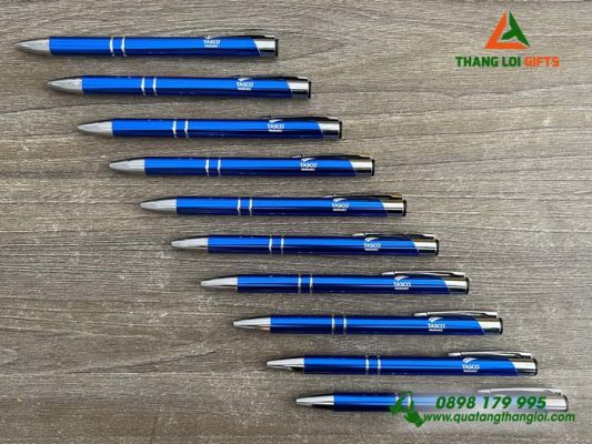 Bút Bi Kim Loại Bấm Màu Xanh - Khắc Logo Công Ty Bảo Hiểm Tasco Insurance