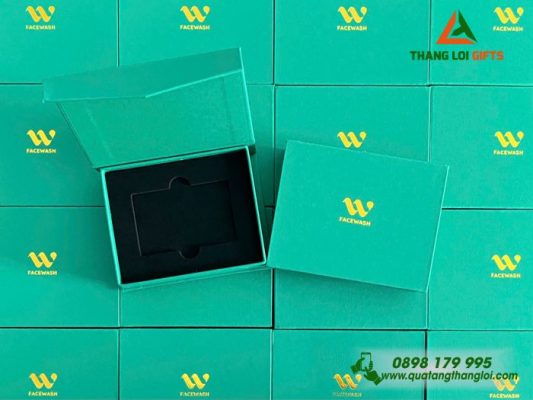 Hộp Giấy Màu Xanh Đựng Thẻ Card - Ép Kim Logo Thương Hiệu Làm Đẹp W FACEWASH