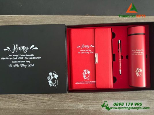 Set Quà Tặng (Sổ+ Bình+ Bút) Màu Đỏ - In Khắc Tên Làm Quà Tặng