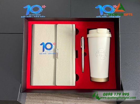 Giftset (Sổ+ Ly+ Bút) Màu Trắng Kem - In Khắc Logo 10 Năm Ngân Hàng MB Bank