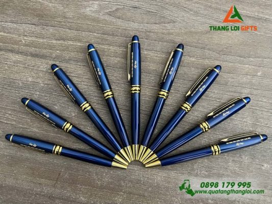 Bút Ký Kim Loại Xoay Màu Xanh Khoen Vàng - Văn Phòng Công Chứng Trịnh Thanh Điền