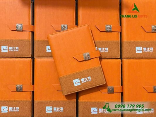 Sổ Da Bìa Còng Cao Cấp Màu Cam In Logo Doanh Nghiệp Luxshare ICT